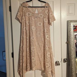 Peach lace dress with short sleeves, 2x